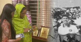 এক বছরেও পূরণ হয়নি জুলাই আন্দোলনের স্বপ্ন; সাভারে শহিদ আলিফের স্বজনদের ক্ষোভ
